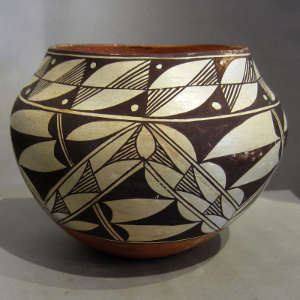 Acoma Pueblo | Native American Pottery