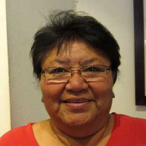 Jemez Pueblo potter Lorraine Chinana